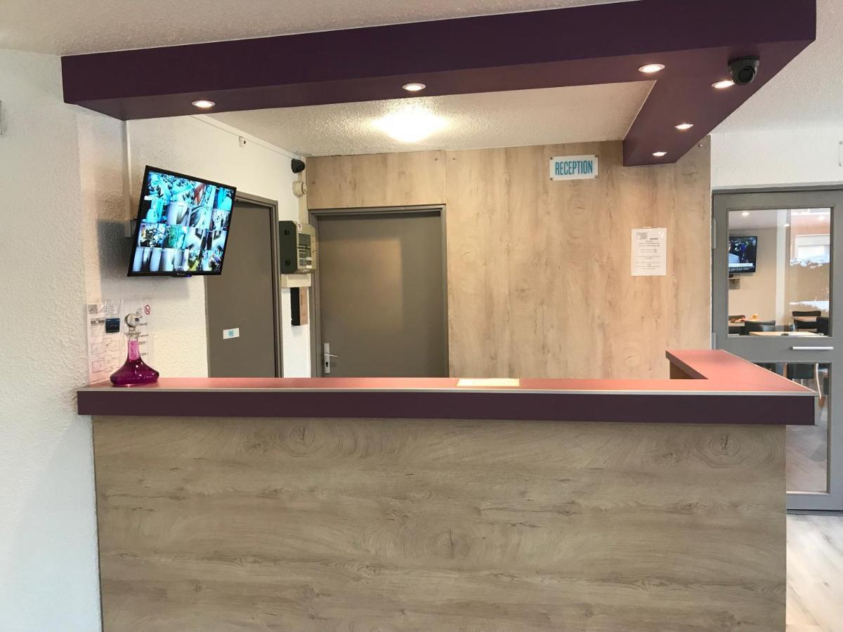 Hotel Du Stade Ex Kyriad Direct Lille Est Stade Pierre Mauroy Villeneuve-d'Ascq Esterno foto