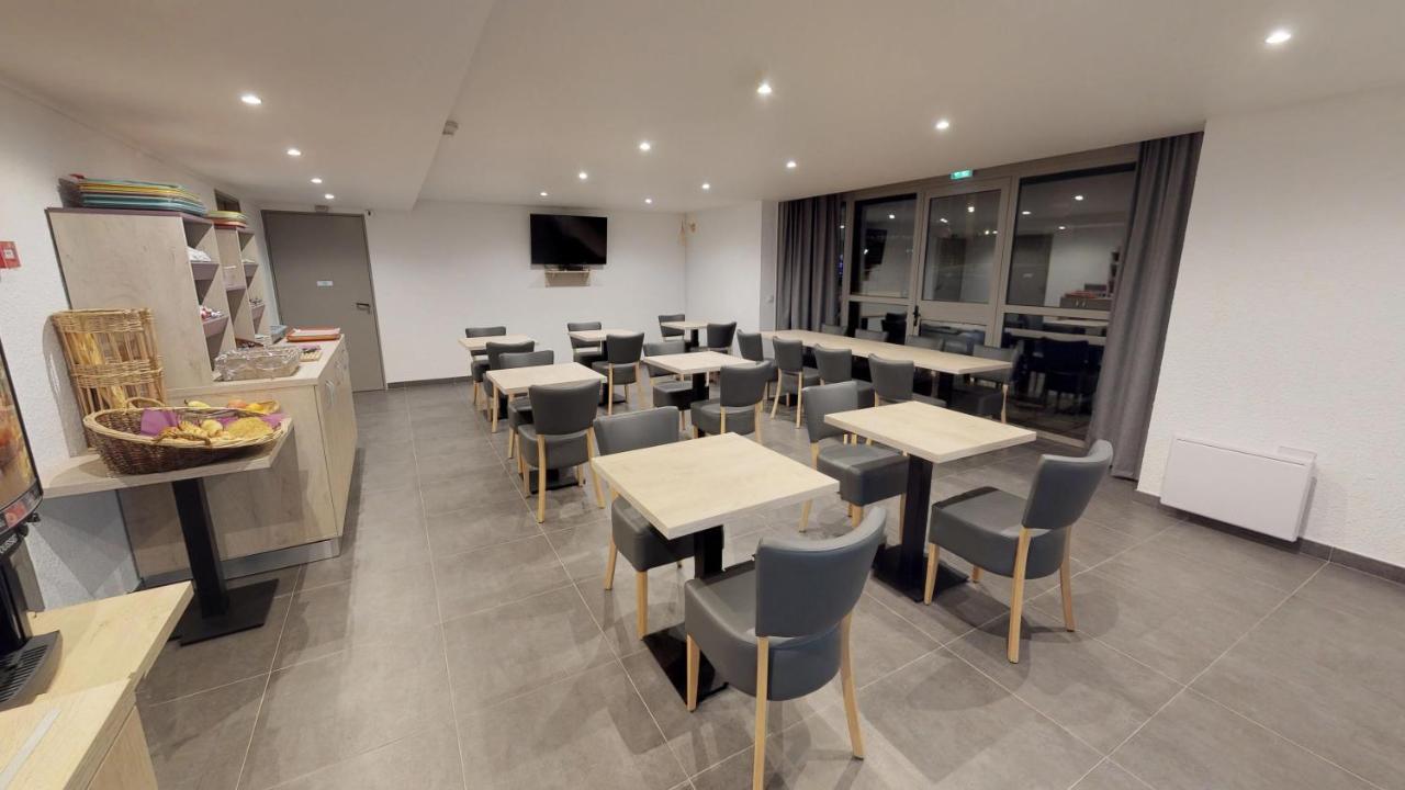 Hotel Du Stade Ex Kyriad Direct Lille Est Stade Pierre Mauroy Villeneuve-d'Ascq Esterno foto