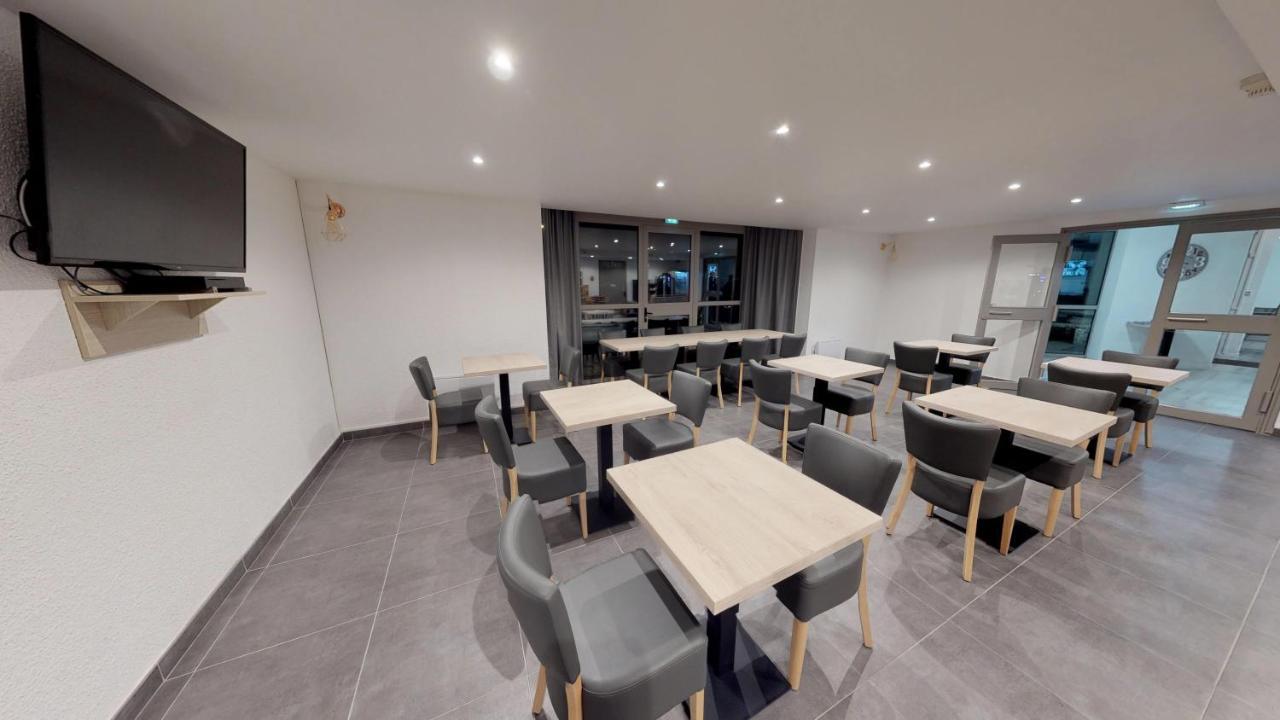 Hotel Du Stade Ex Kyriad Direct Lille Est Stade Pierre Mauroy Villeneuve-d'Ascq Esterno foto
